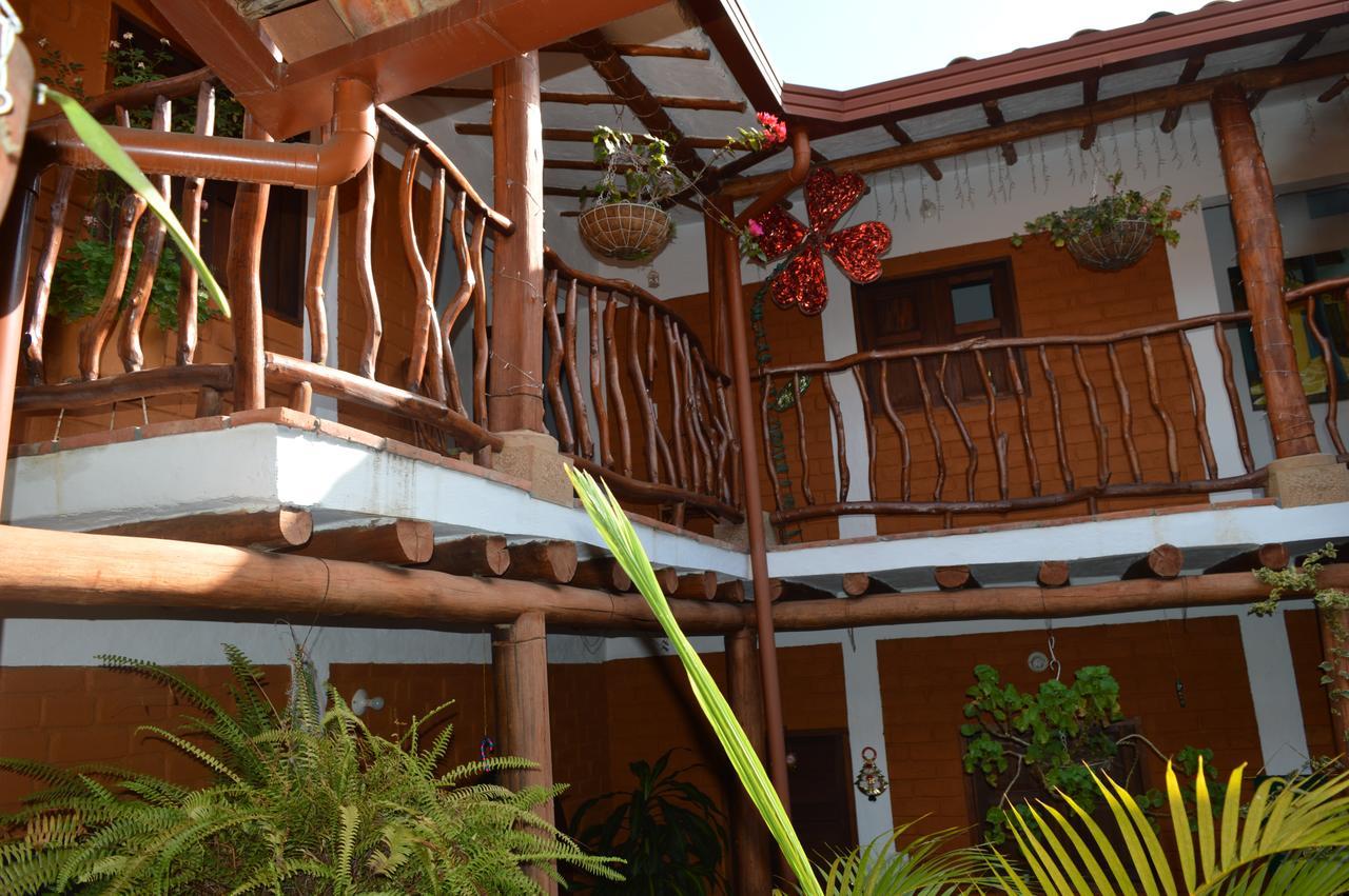 Casa Aparicio Lopez Hotel Barichara Exterior photo